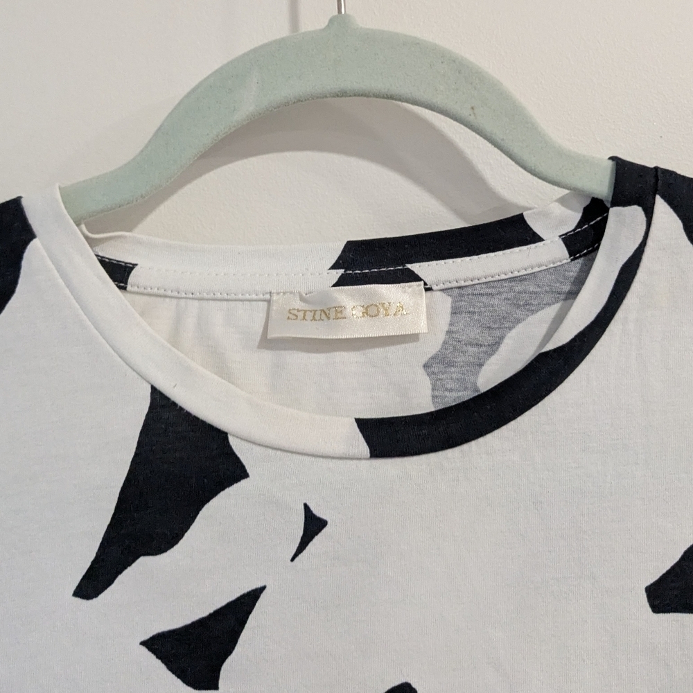 Stine Goya Roxanne Tee In Daisy - Picture 4 of 8